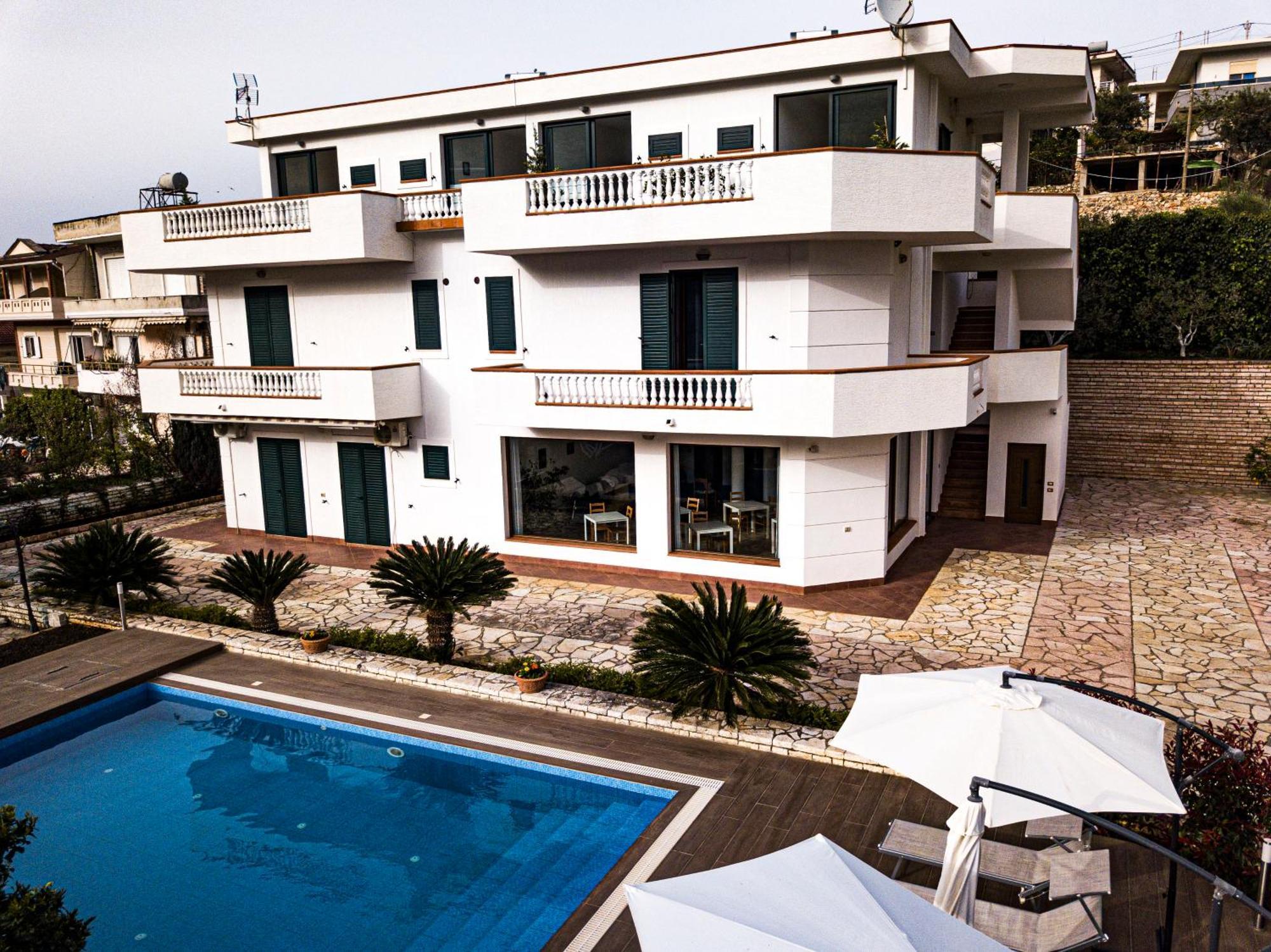 Villa La Quiete - Adults Only Cuke Exterior foto